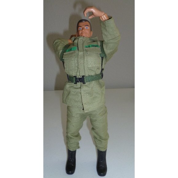 Vintage Formative Int'l Action Figure Soldier Black Hair Blue Eyes LEE - Picture 2 of 4